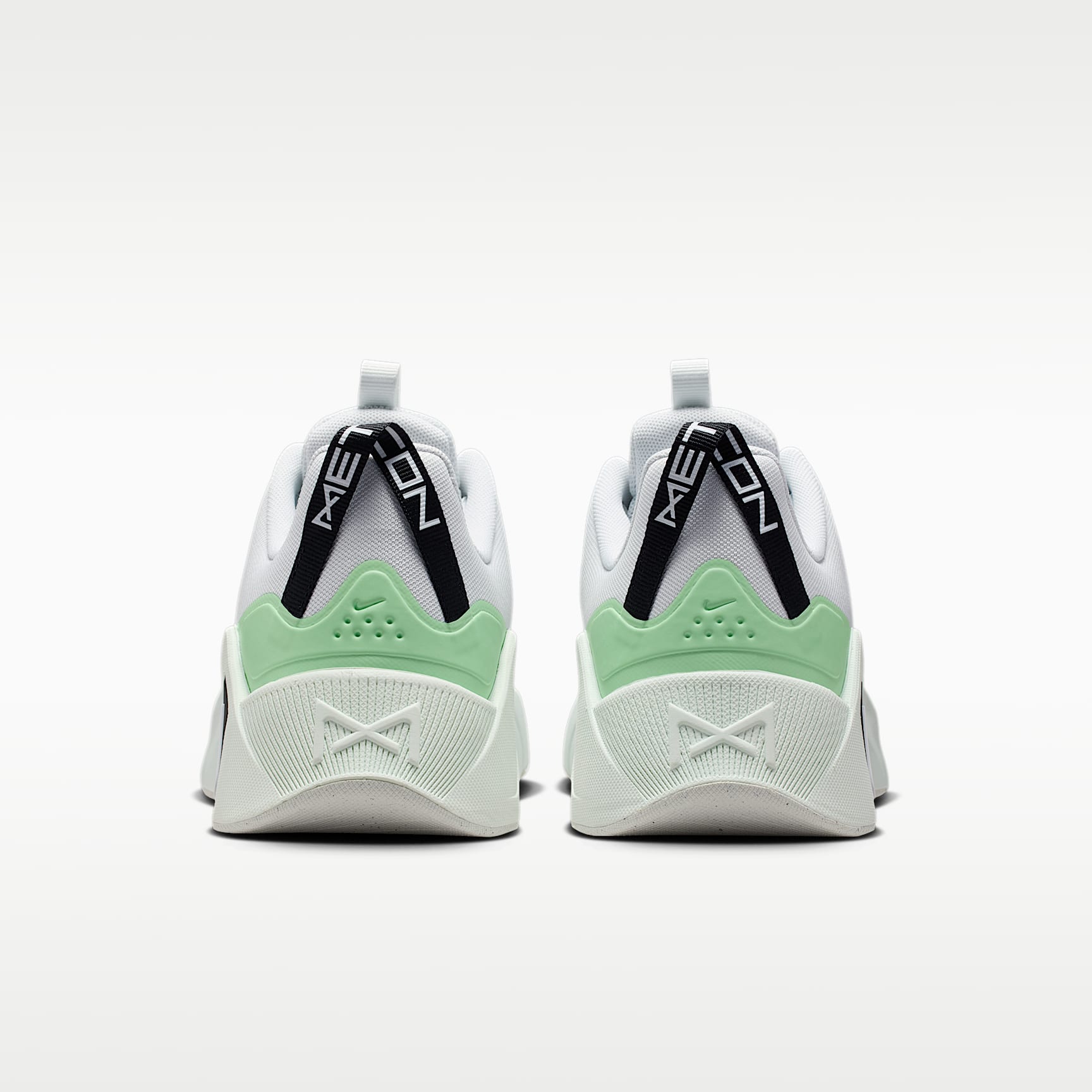 Nike Free Metcon 7 Trainingsschuhe (Damen) – Off White/Cucumber Calm/Barely Green/Weiß