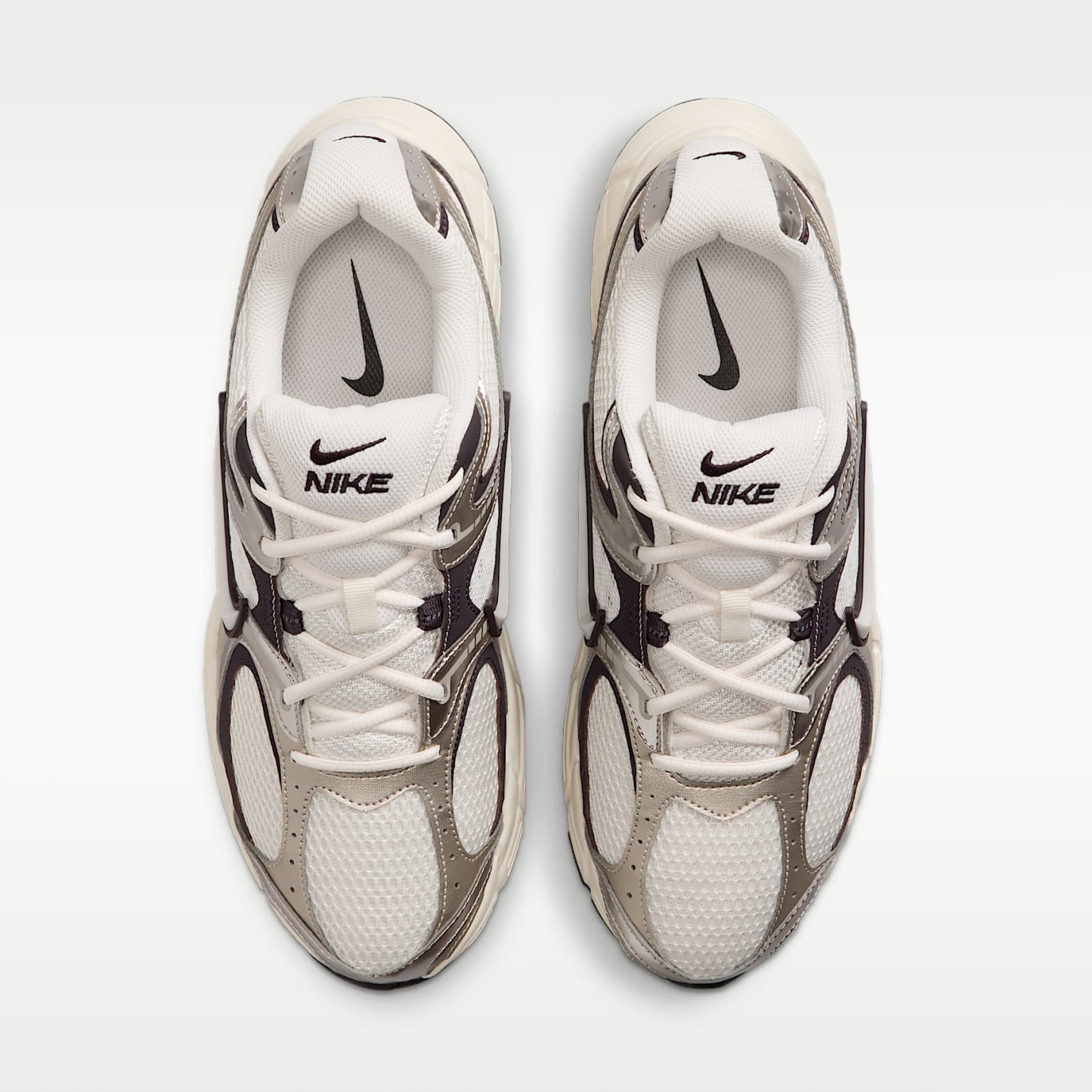 Nike V5 RNR Schuh (Herren) – Phantom/Moon Particle/Burgundy Ash/Phantom