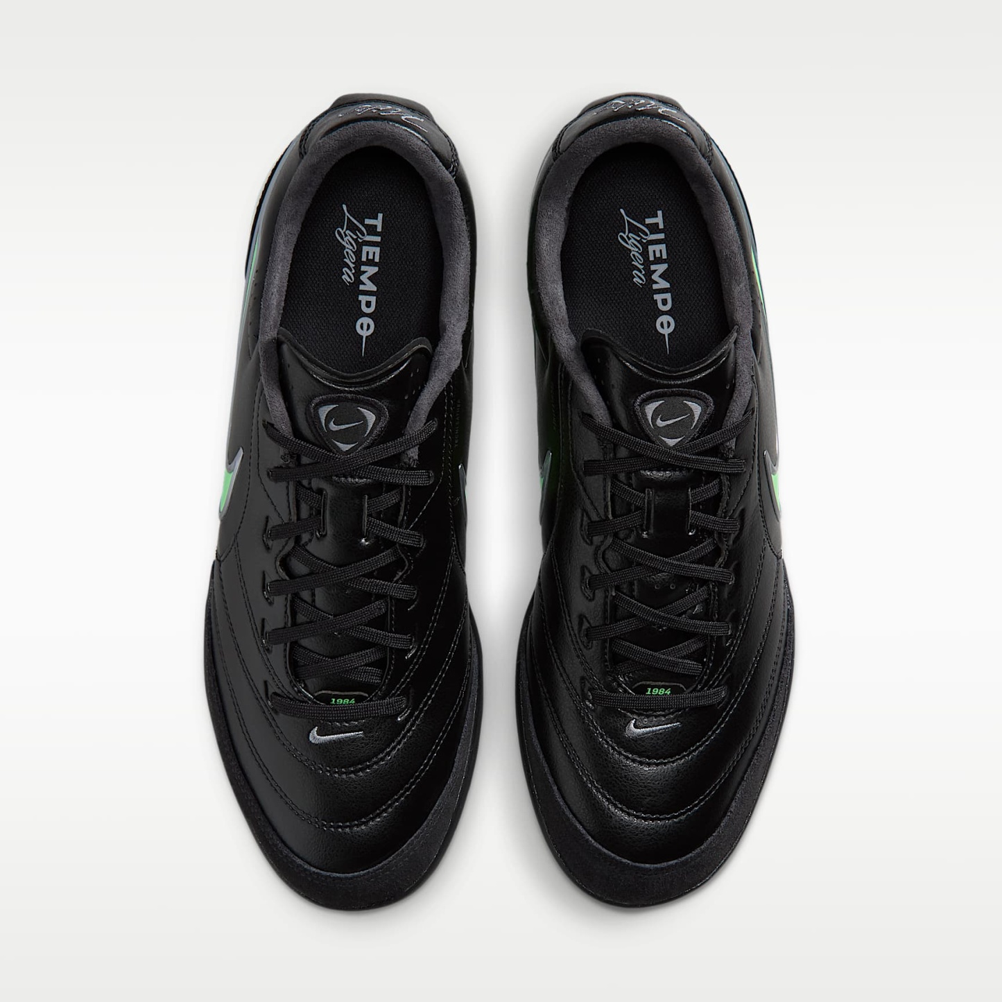 Nike Tiempo Ligera Pro Low-Top-Fußballschuh für Turf – Schwarz/Schwarz/Illusion Green
