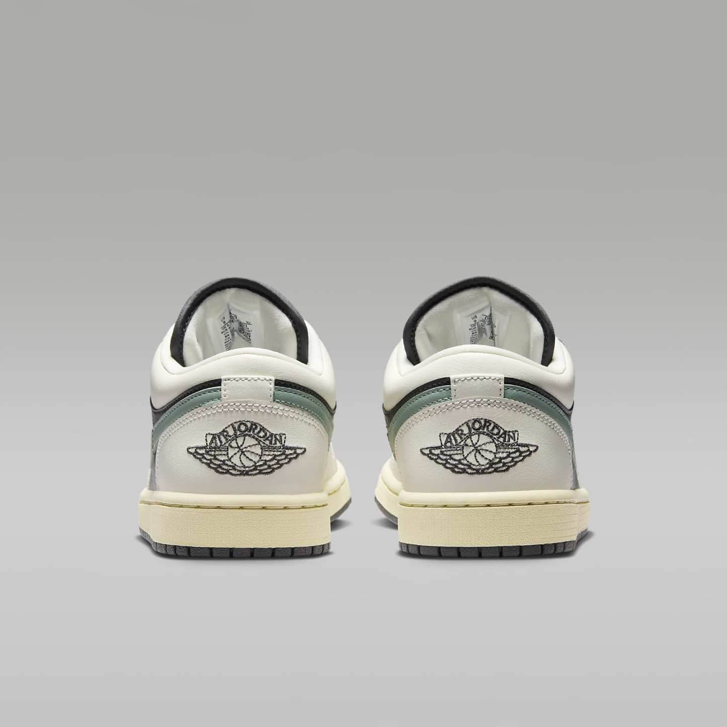 Air Jordan 1 Low Damenschuh – Anthracite/Sail/Legend Sand/Jade Smoke