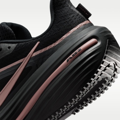 Nike Winflo 12 Straßenlaufschuh (Damen) – Schwarz/Off Noir/Rose Gold/Metallic Rose Gold