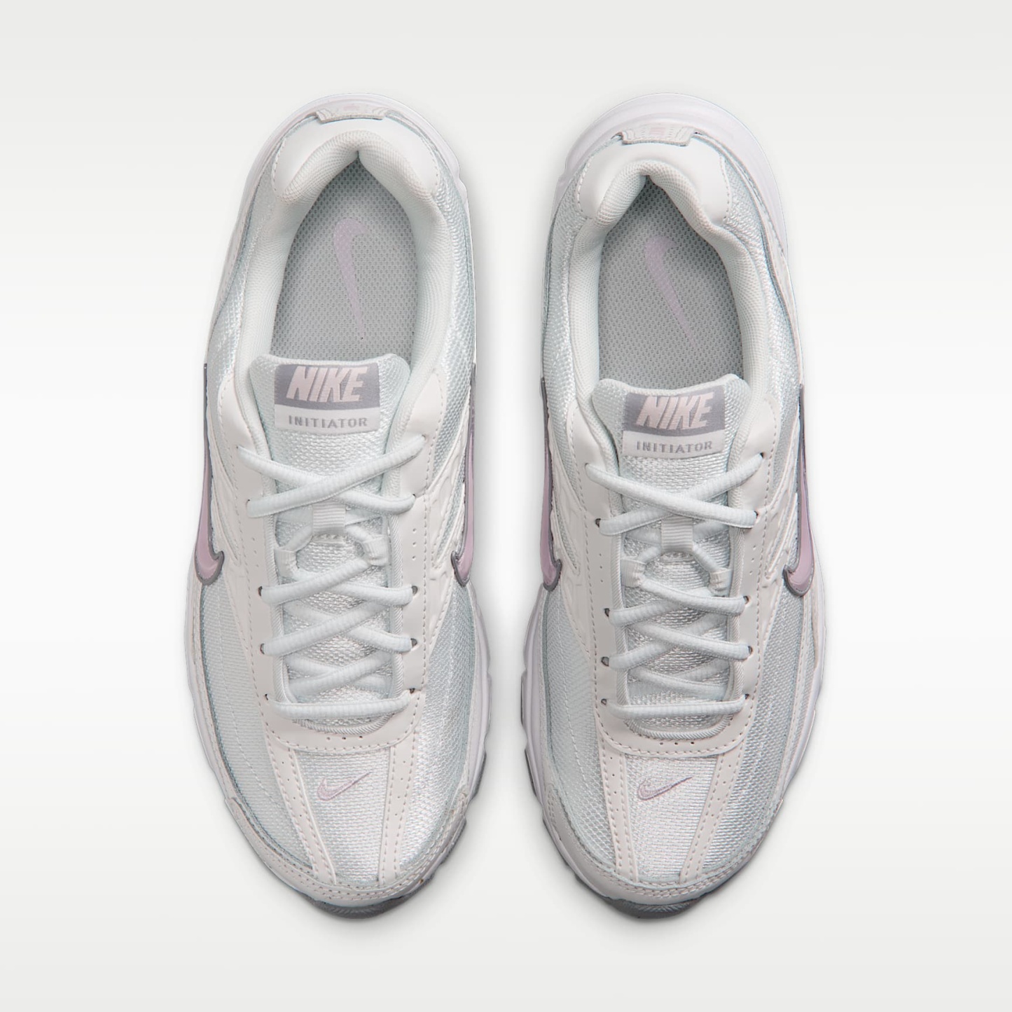 Nike Initiator Damenschuh – Summit White/Off White/Light Magenta/Bleached Lilac
