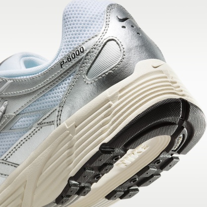 Nike P-6000 Schuh – Weiß/Metallic Silver/Flat Silver/Schwarz