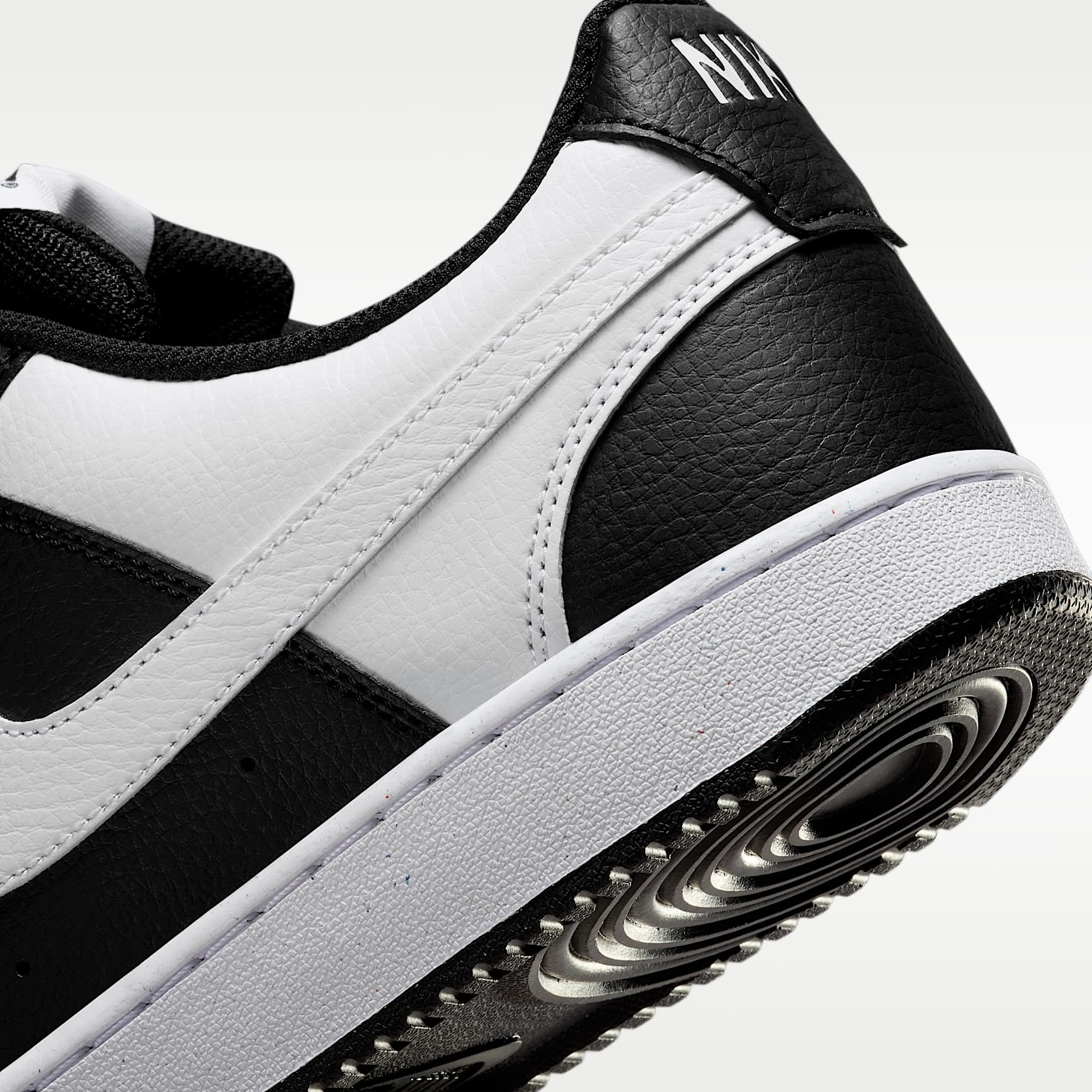 Nike Court Vision Low Herrenschuh – Schwarz/Weiß