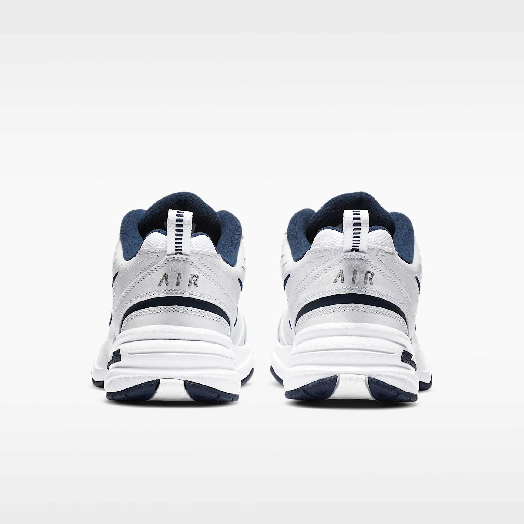 Nike Air Monarch IV Workout-Schuh für Herren – Weiß/Metallic Silver