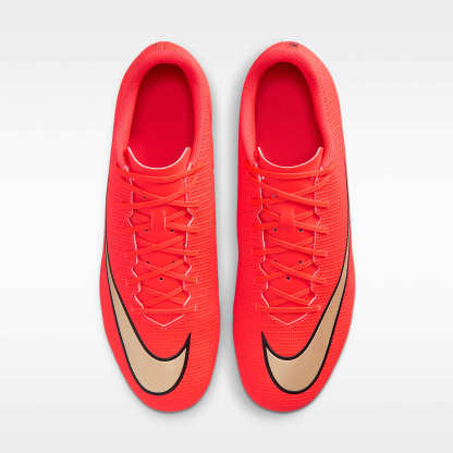 Nike Mercurial Vapor 17 Club Low-Top-Fußballschuh für verschiedene Böden – Bright Crimson/Blur