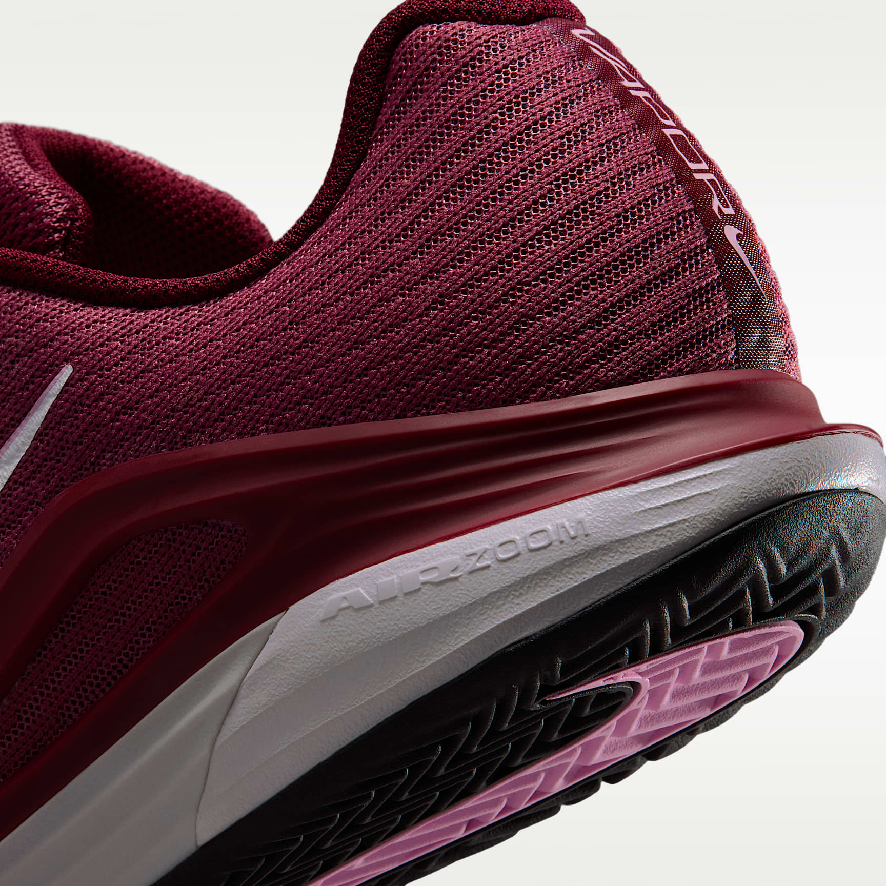 Nike Vapor 12 Tennisschuh für Clay Courts (Damen) – Pink Smoke/Vast Grey/Schwarz/Weiß