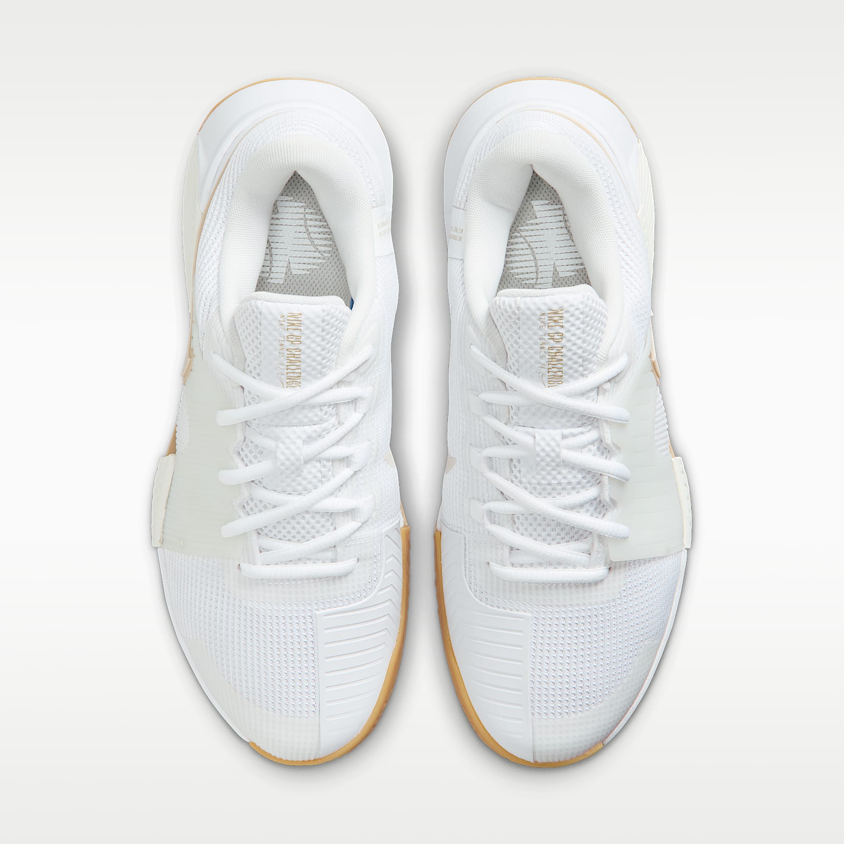 Nike GP Challenge 1.5 Hartplatz-Tennisschuh (Damen) – Weiß/Summit White/Linen/Light Orewood Brown