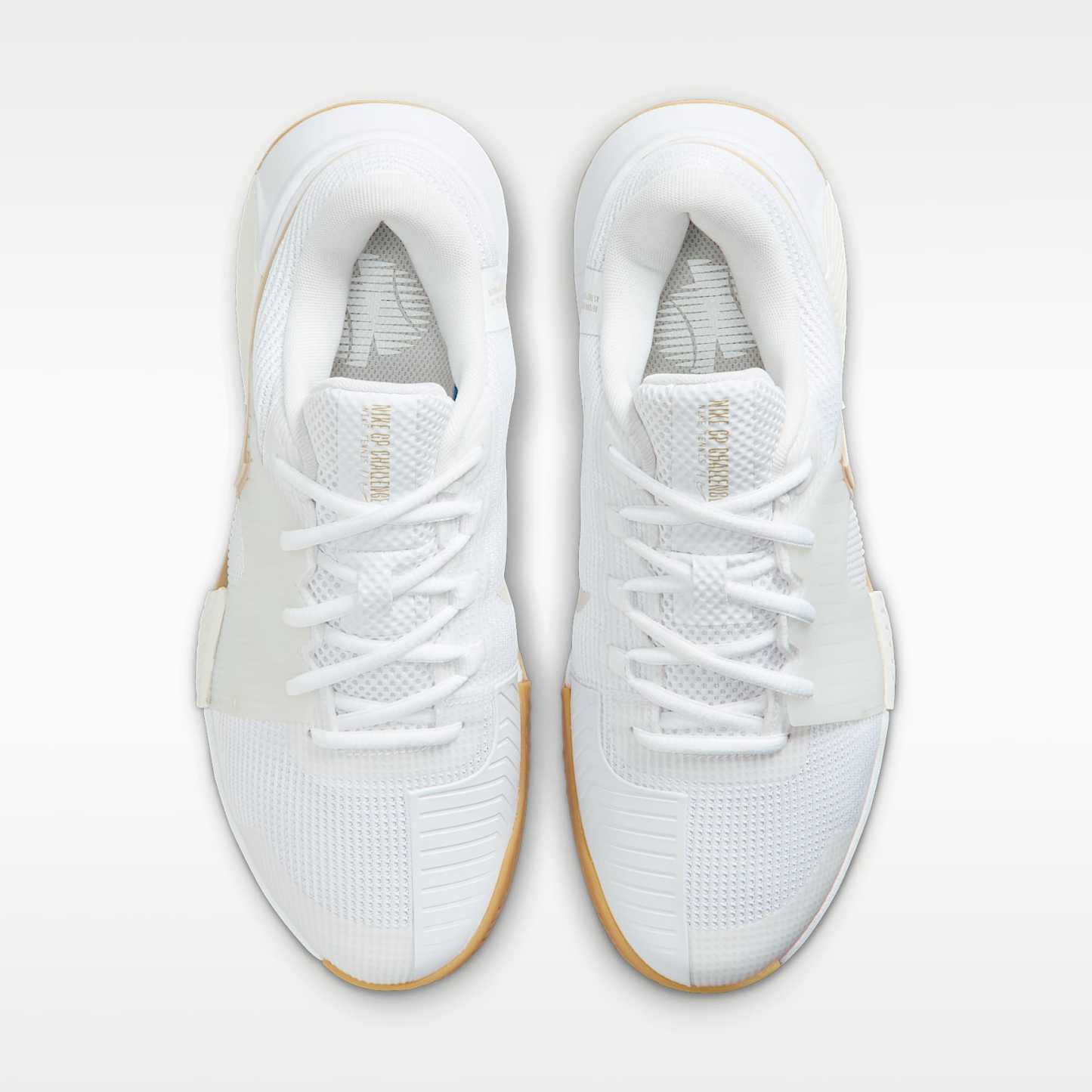 Nike GP Challenge 1.5 Hartplatz-Tennisschuh (Damen) – Weiß/Summit White/Linen/Light Orewood Brown
