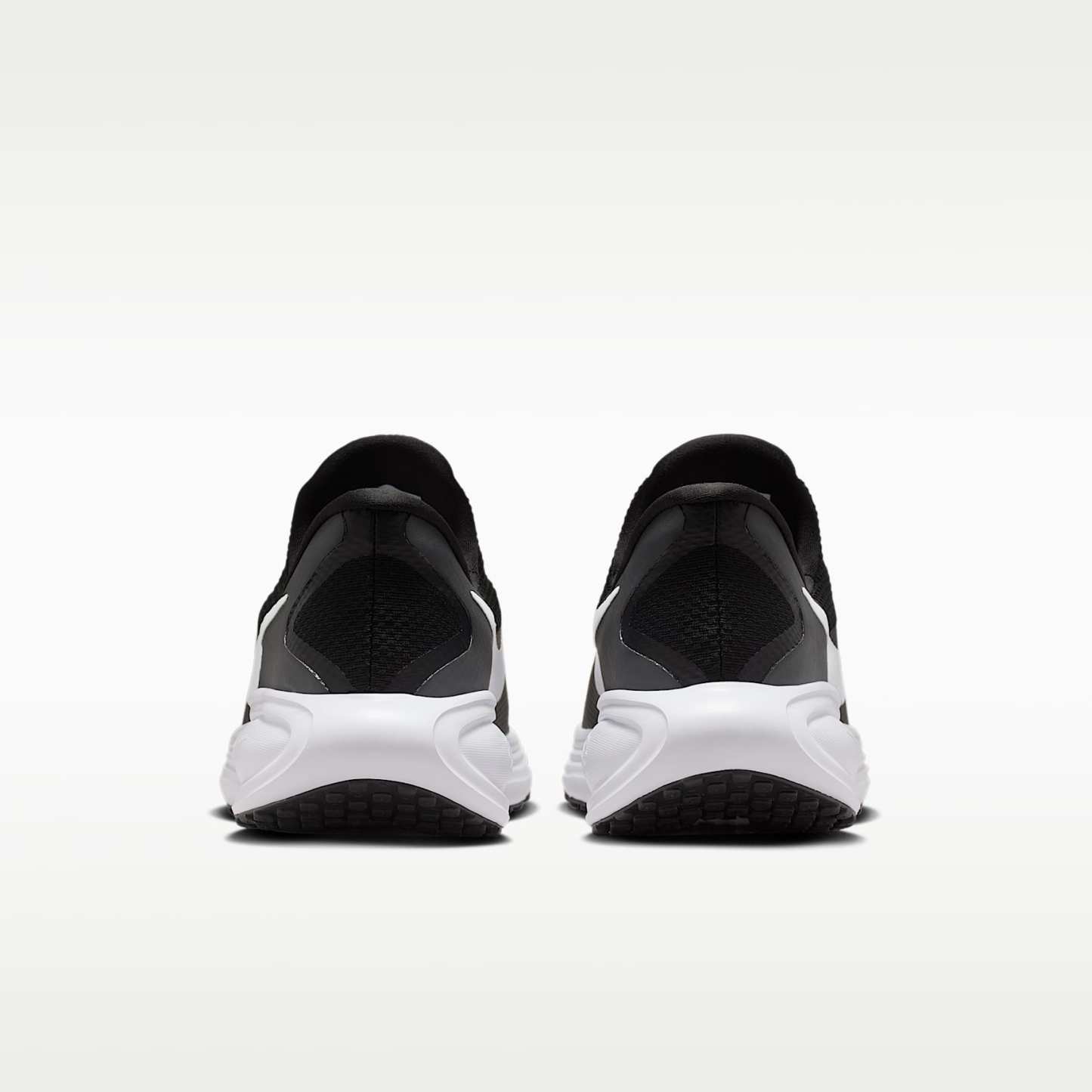 Nike Revolution 8 EasyOn Straßenlaufschuh (Herren) – Schwarz/Anthracite/Wolf Grey/Weiß