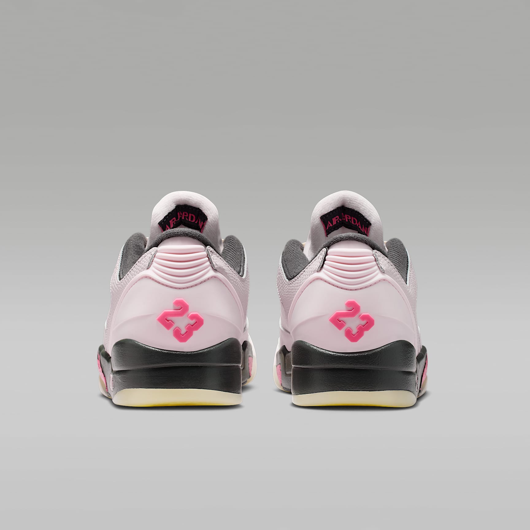 Jordan Sixty Plus Low Damenschuh – Pearl Pink/Anthracite/Muslin/Pinksicle
