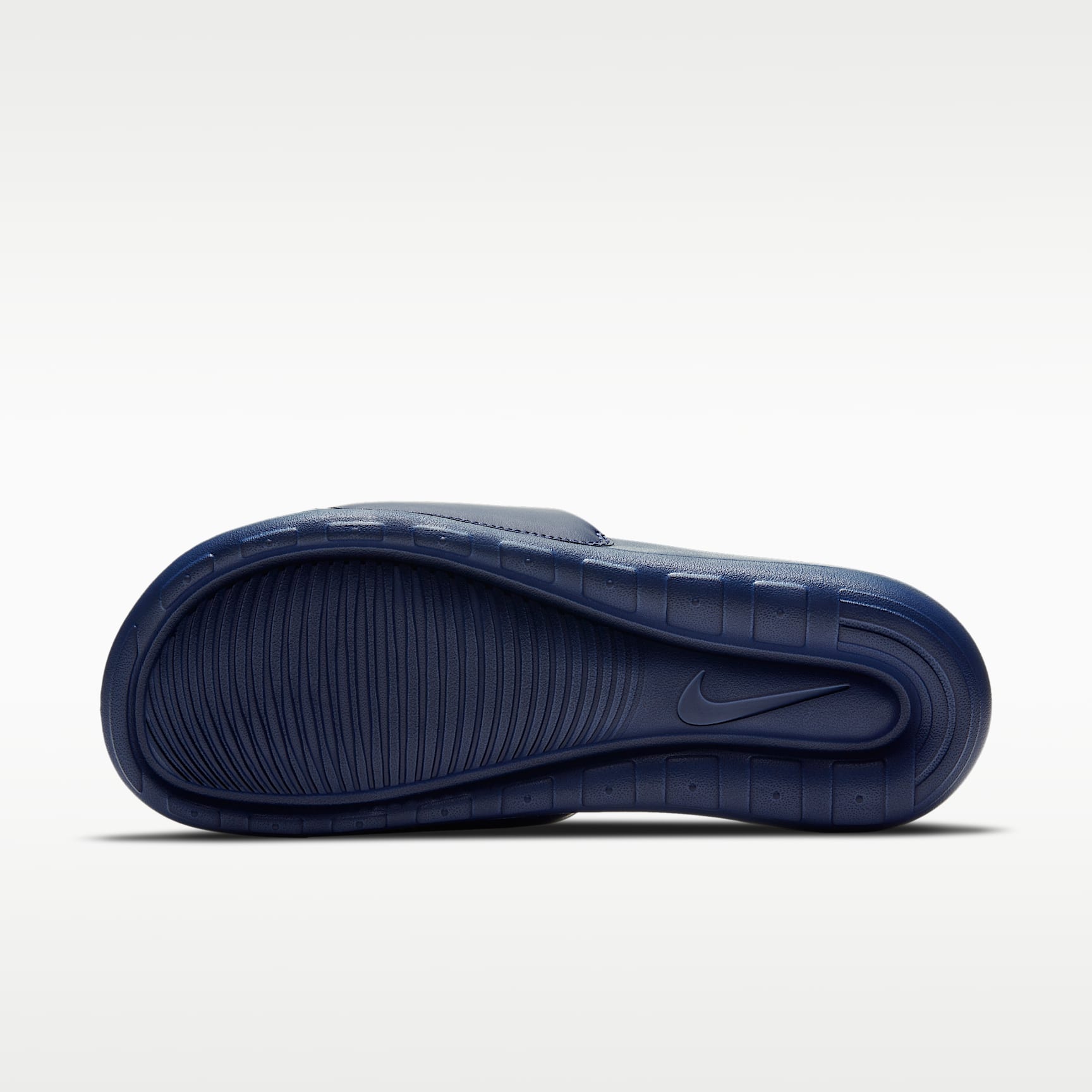 Nike Victori One Slides (Herren) – Midnight Navy/Midnight Navy/Weiß