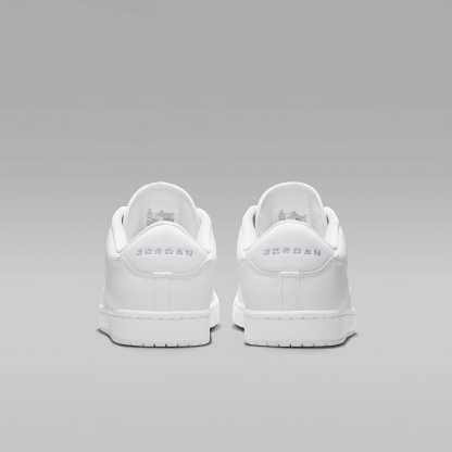 Jordan Court Connect Low Herrenschuhe – Weiß/Pure Platinum