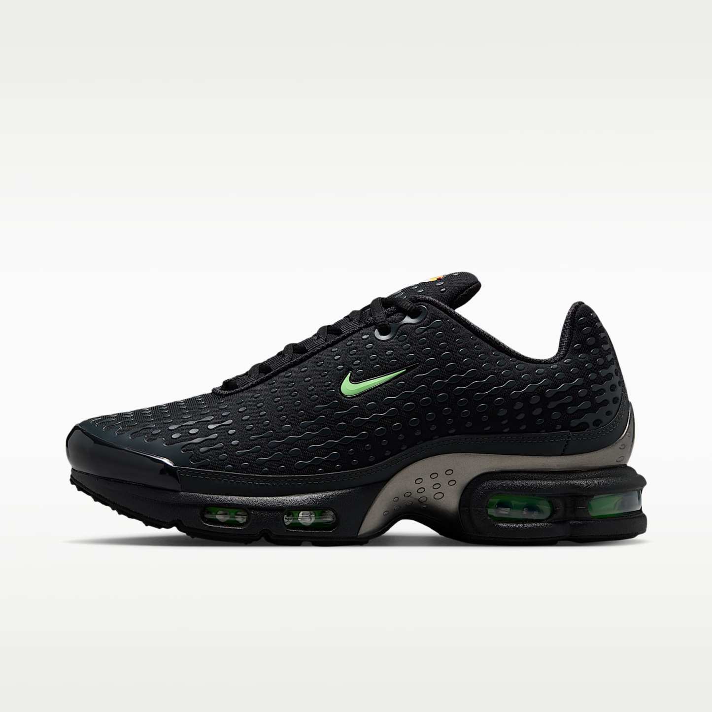 Nike Air Max Plus VII Schuh (Herren) – Schwarz/Dark Smoke Grey/Metallic Pewter/Illusion Green