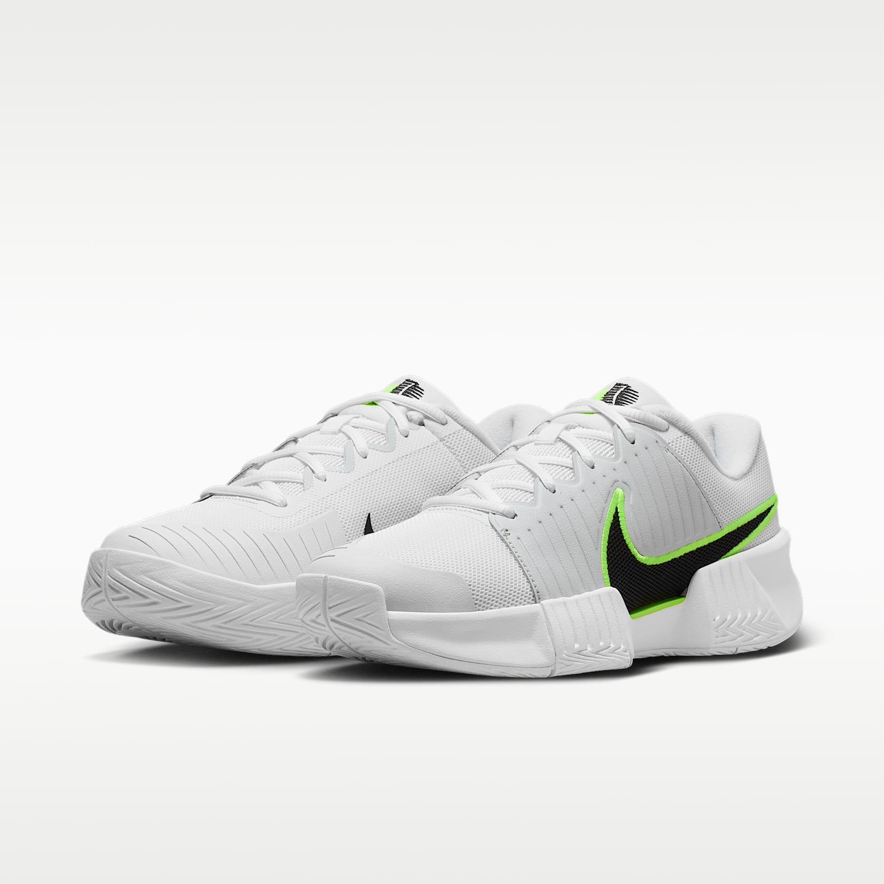Nike Zoom GP Challenge Pro Tennisschuh für Hartplätze (Damen) – Weiß/Pure Platinum/Volt/Schwarz