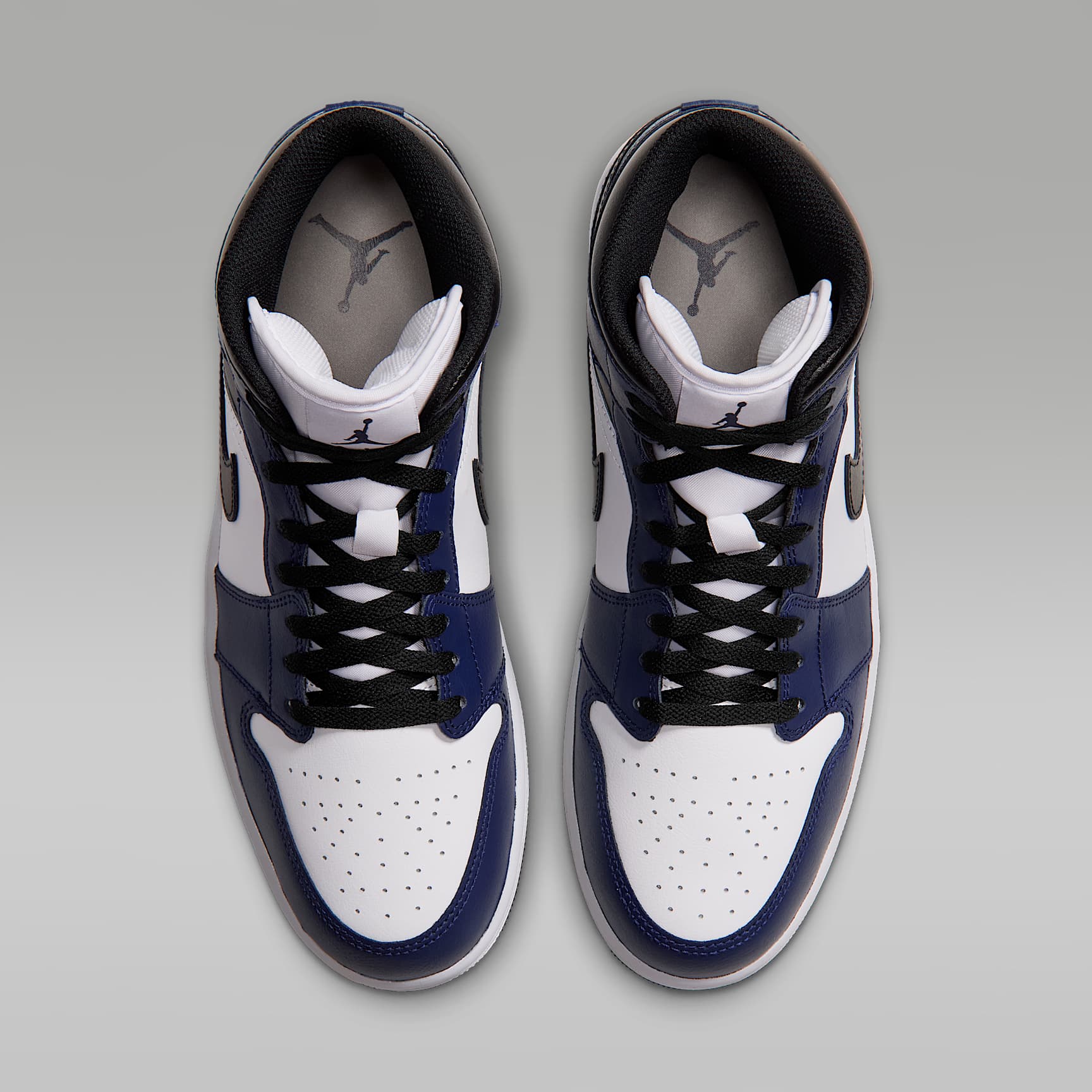 Air Jordan 1 Mid Herrenschuh – Weiß/College Navy/Weiß/Tech Grey