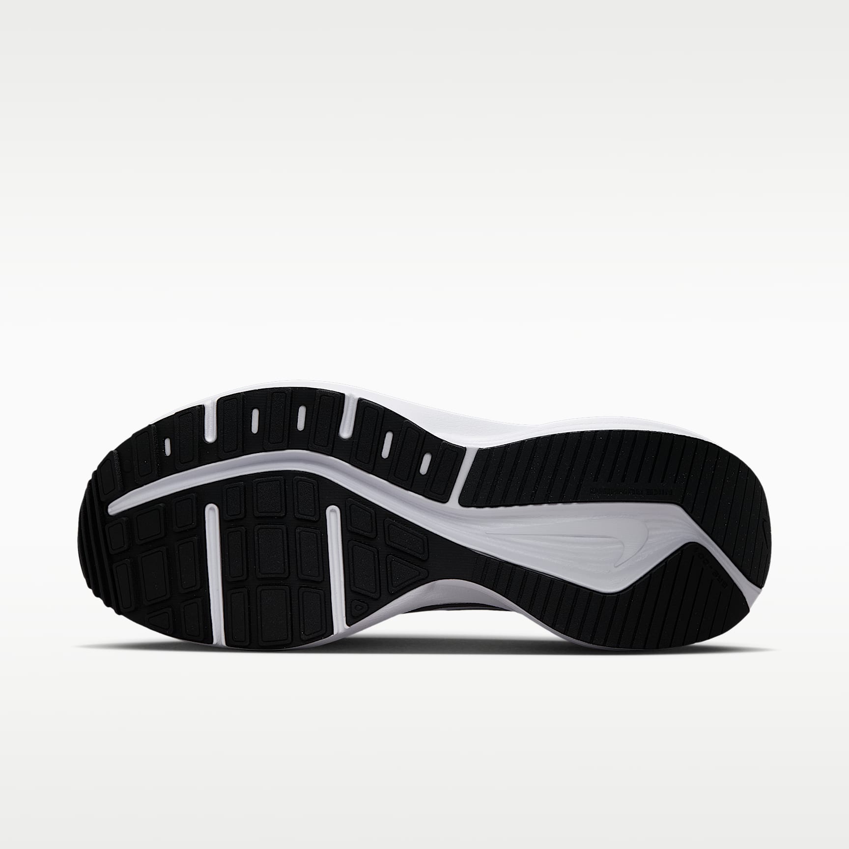 Nike Downshifter 14 Straßenlaufschuh (Herren) – Schwarz/Anthracite/Wolf Grey/Weiß