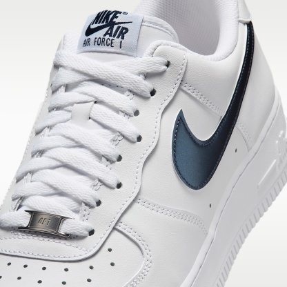 Nike Air Force 1 '07 LV8 „USA“ Schuhe (Herren) – Weiß/University Red/University Red/Midnight Navy