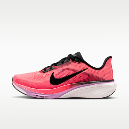 Nike Pegasus 42 Straßenlaufschuh (Damen) – Lava Glow/Flash Crimson/Light Magenta/Schwarz