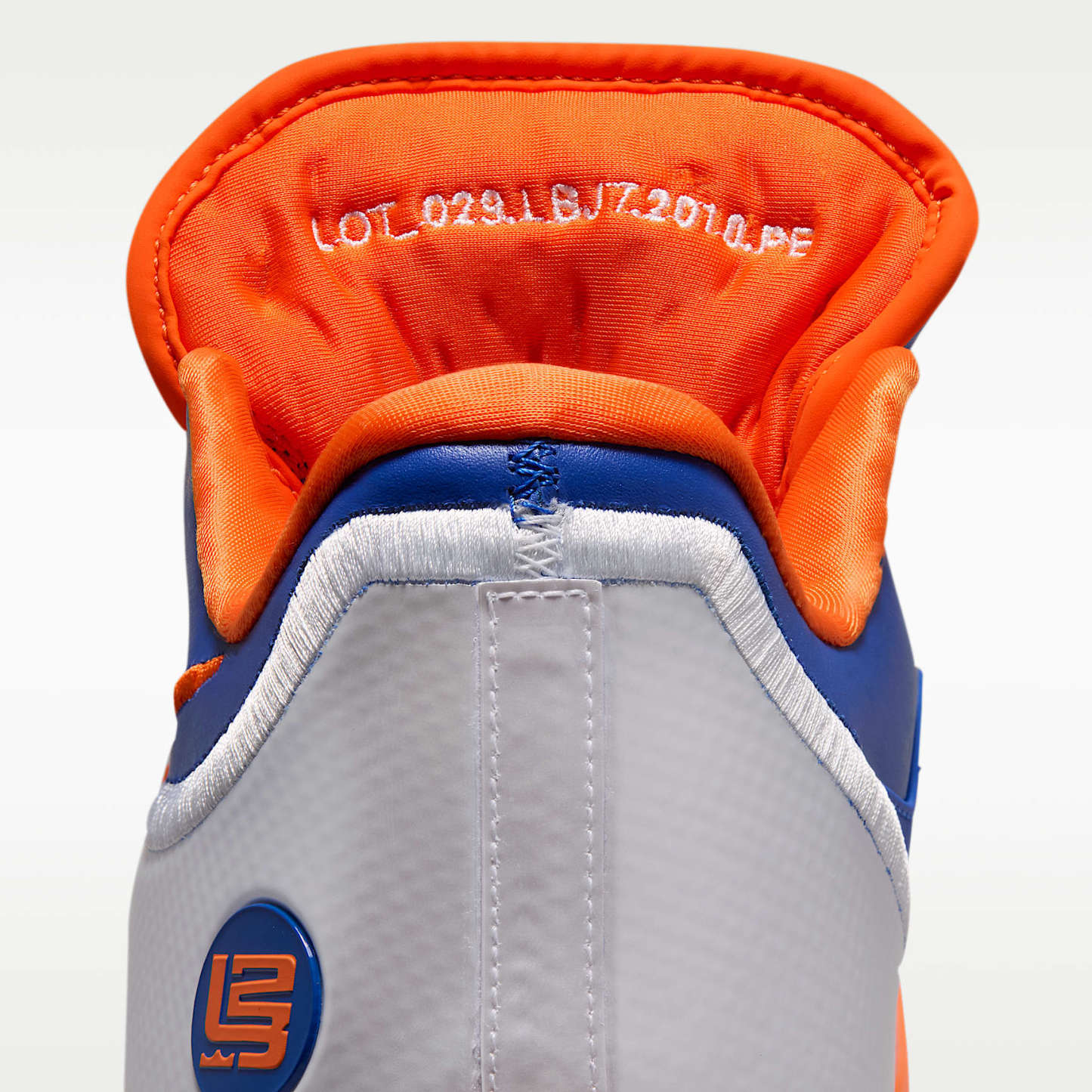 LeBron XXIII Basketballschuhe – Game Royal/Safety Orange/Weiß