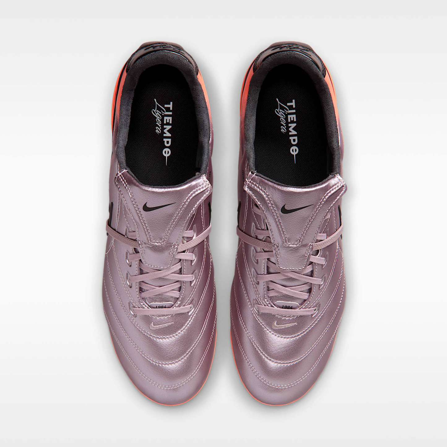 Nike Tiempo Ligera Pro Low-Top-Fußballschuh für normalen Rasen – Bleached Lilac/Total Orange/Schwarz