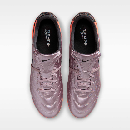 Nike Tiempo Ligera Pro Low-Top-Fußballschuh für normalen Rasen – Bleached Lilac/Total Orange/Schwarz