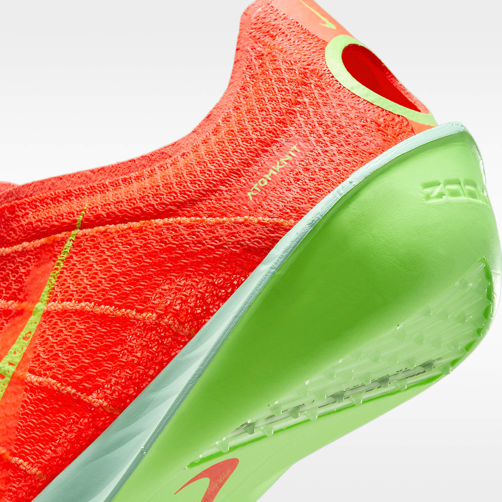 Nike Victory 2 Track & Field Langstrecken-Spikes – Bright Crimson/Hyper Orange/Lime Blast/Washed Coral