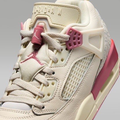 Jordan Spizike Low Schuh (Damen) – Pale Ivory/Track Red/Coconut Milk/Desert Berry