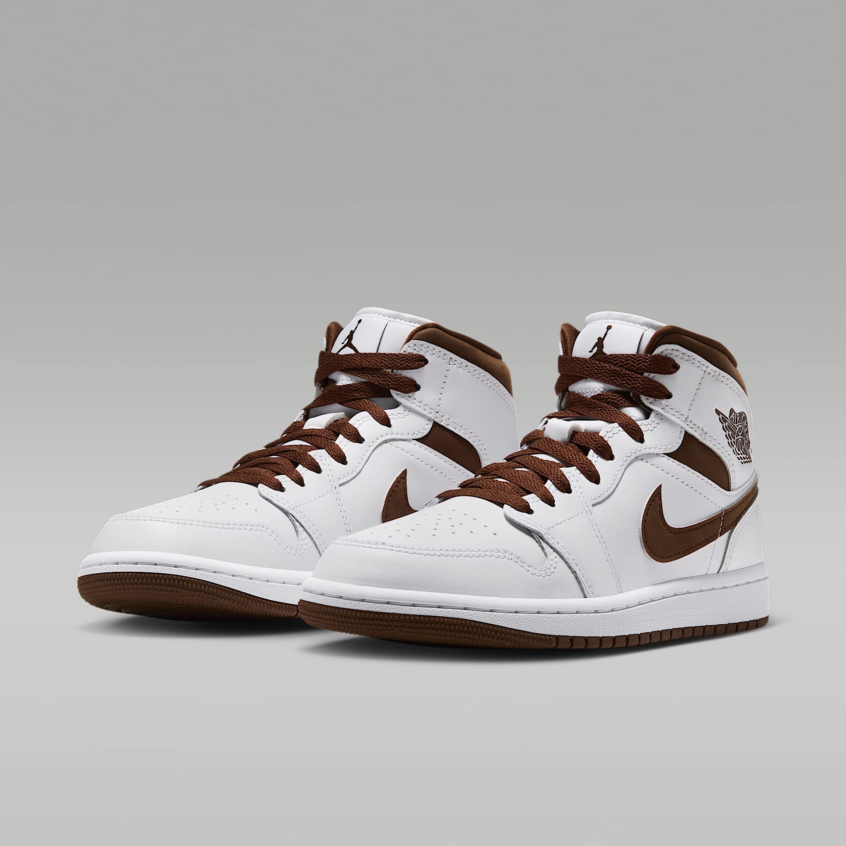 Air Jordan 1 Mid Schuh (Damen) – Weiß/Cacao Wow/Cacao Wow
