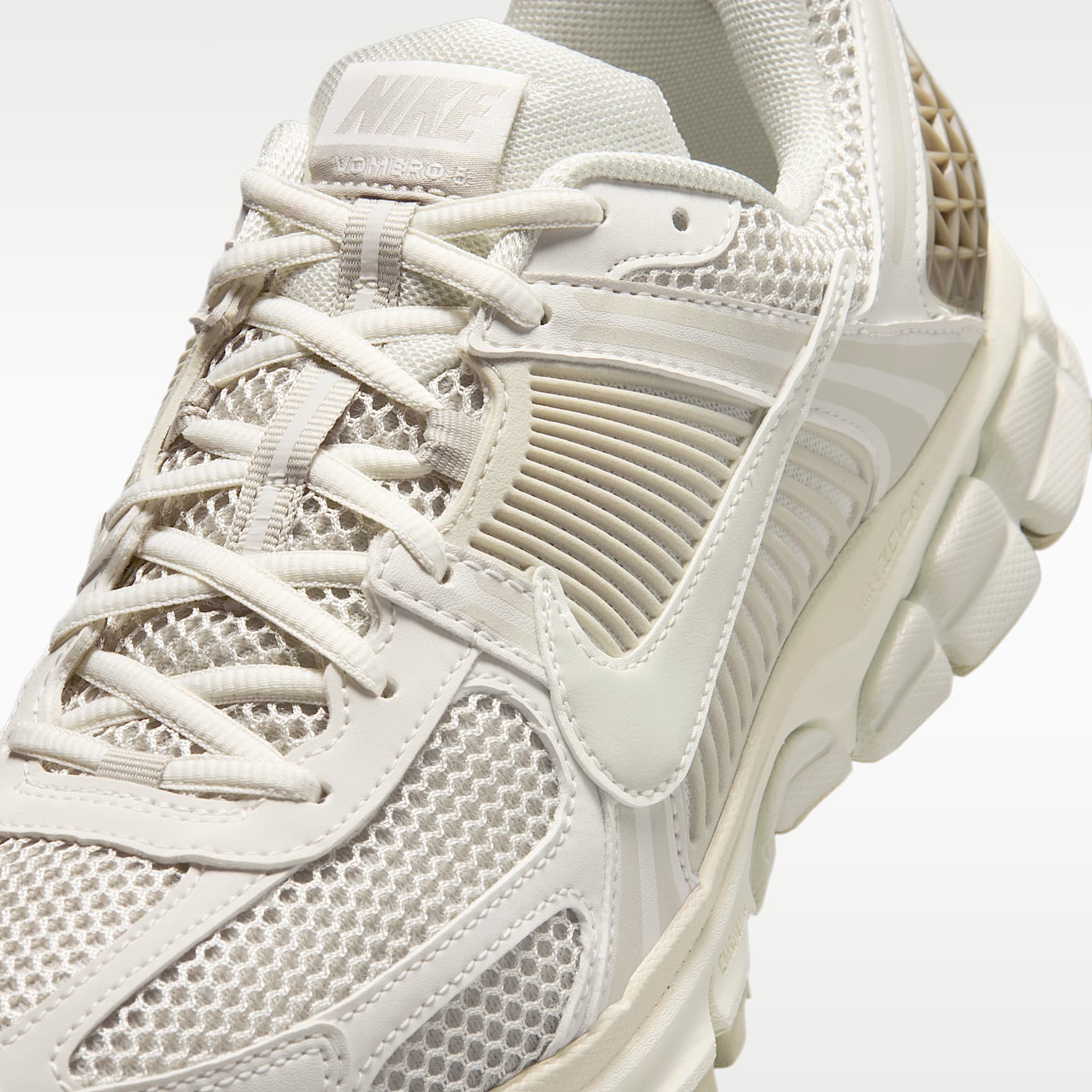 Nike Zoom Vomero 5 Herrenschuh – Phantom/Cream II/Sail/Light Bone