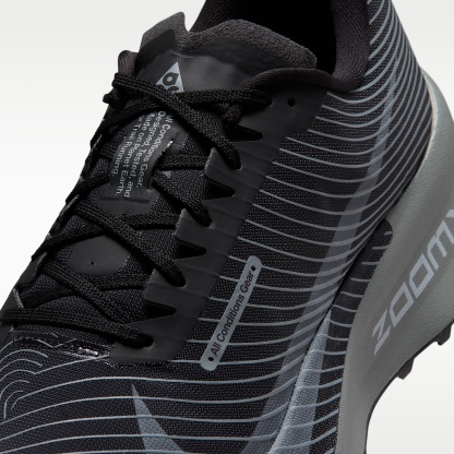 Nike ACG Ultrafly Traillaufschuhe für Wettkämpfe – Schwarz/Photon Dust/Photon Dust