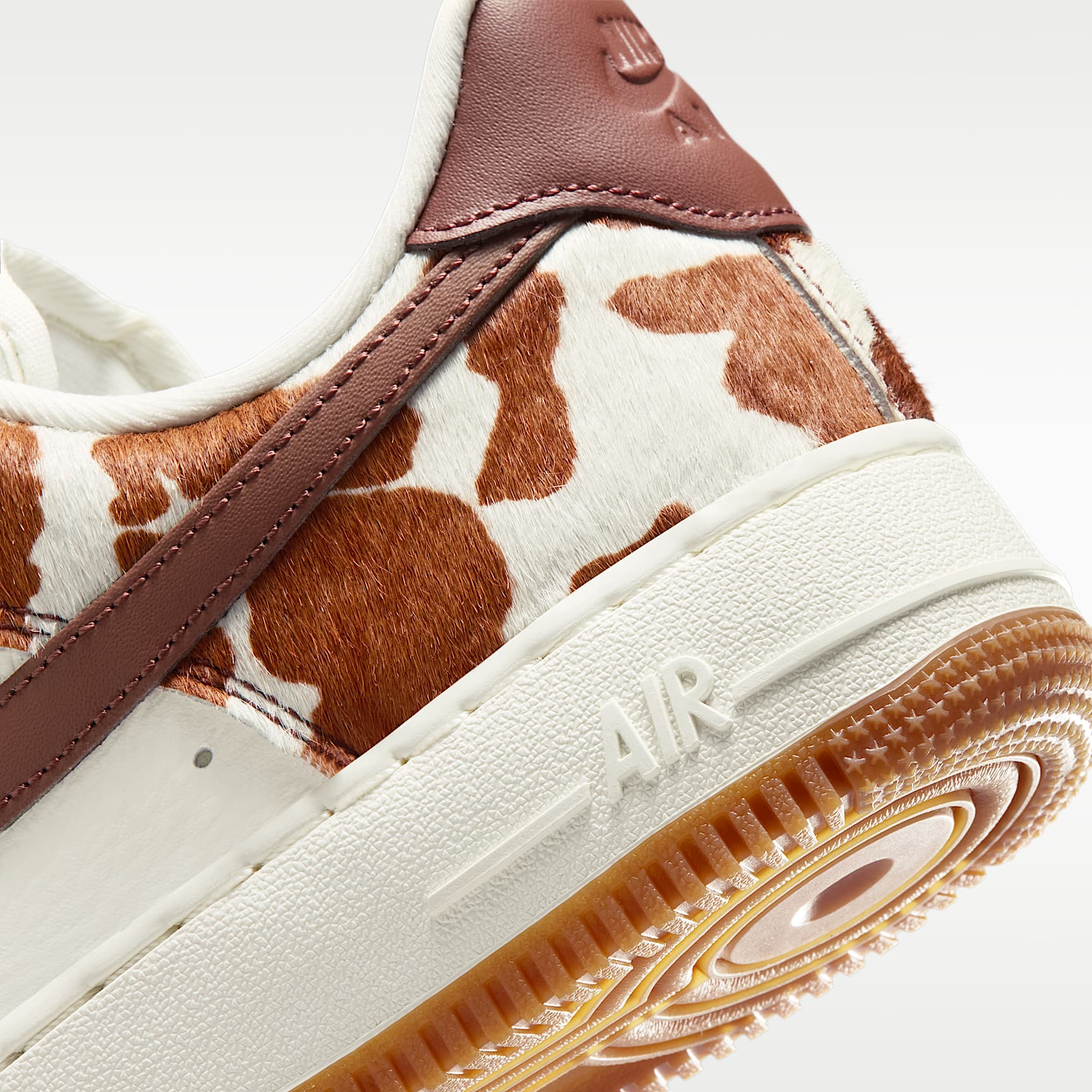 Nike Air Force 1 '07 Schuh (Damen) – Field Brown/Field Brown/Gum Medium Brown/Sail