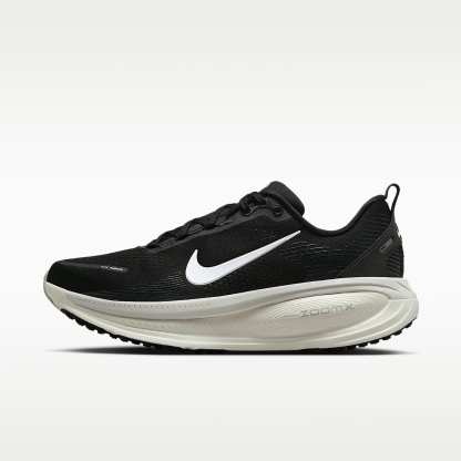Nike Vomero 18 Straßenlaufschuh (Herren) – Schwarz/Coconut Milk/Light Iron Ore/Summit White