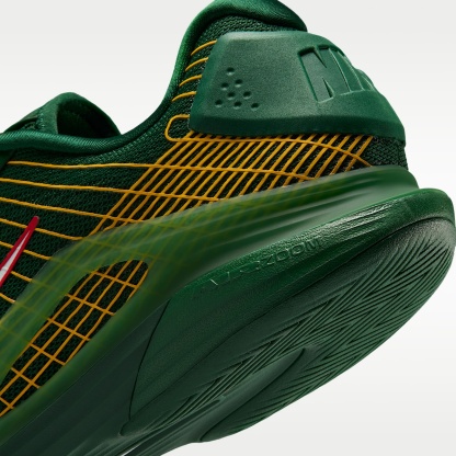 Nike Vapor 12 Hypersmash Tennisschuh für Hartplätze (Herren) – Gorge Green/University Red/University Gold/Weiß