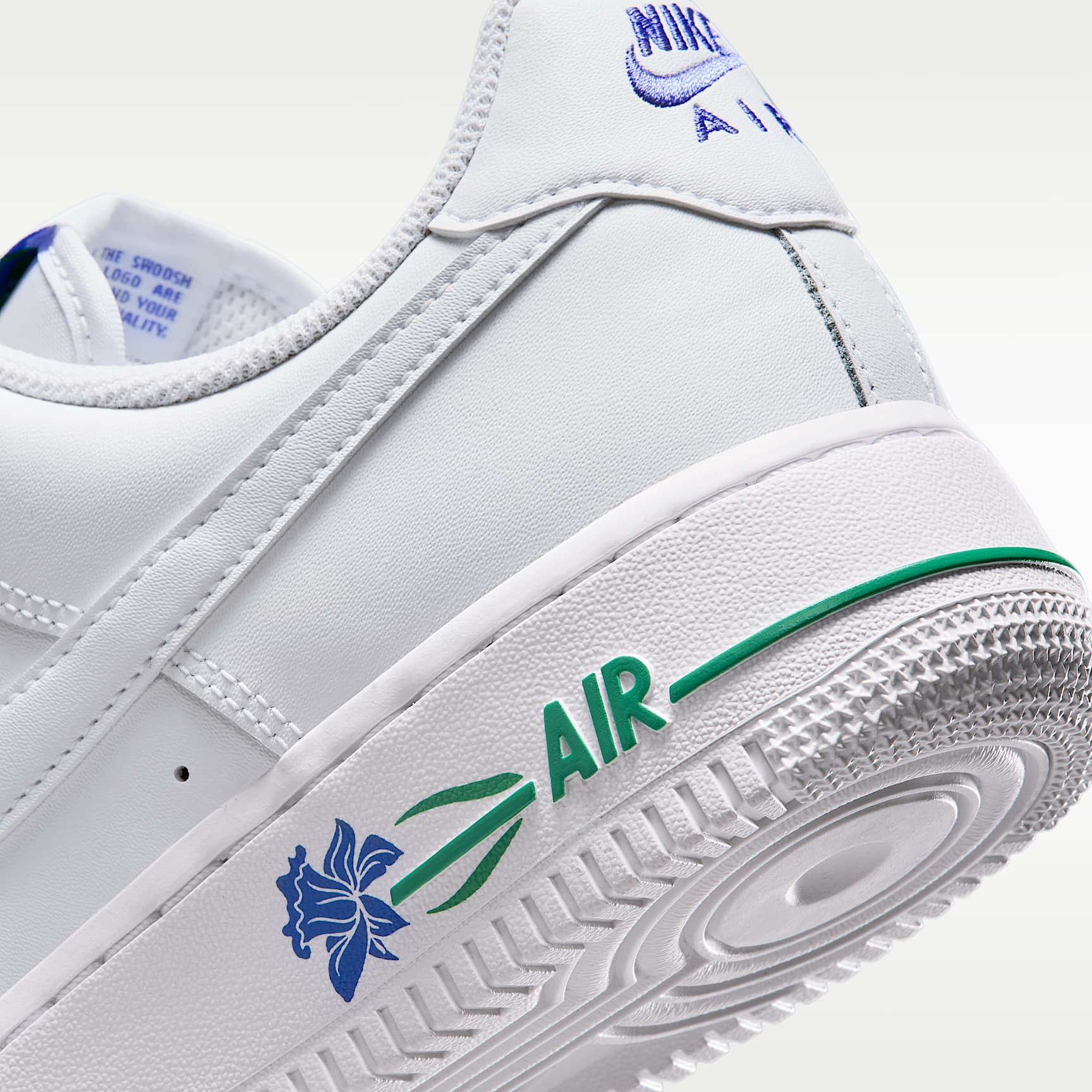 Nike Air Force 1 '07 SE Damenschuh – Weiß/Persian Violet/Stadium Green/Weiß