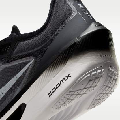 Nike Zoom Fly 6 Straßenlaufschuh für Wettkämpfe (Damen) – Schwarz/Light Smoke Grey/Weiß