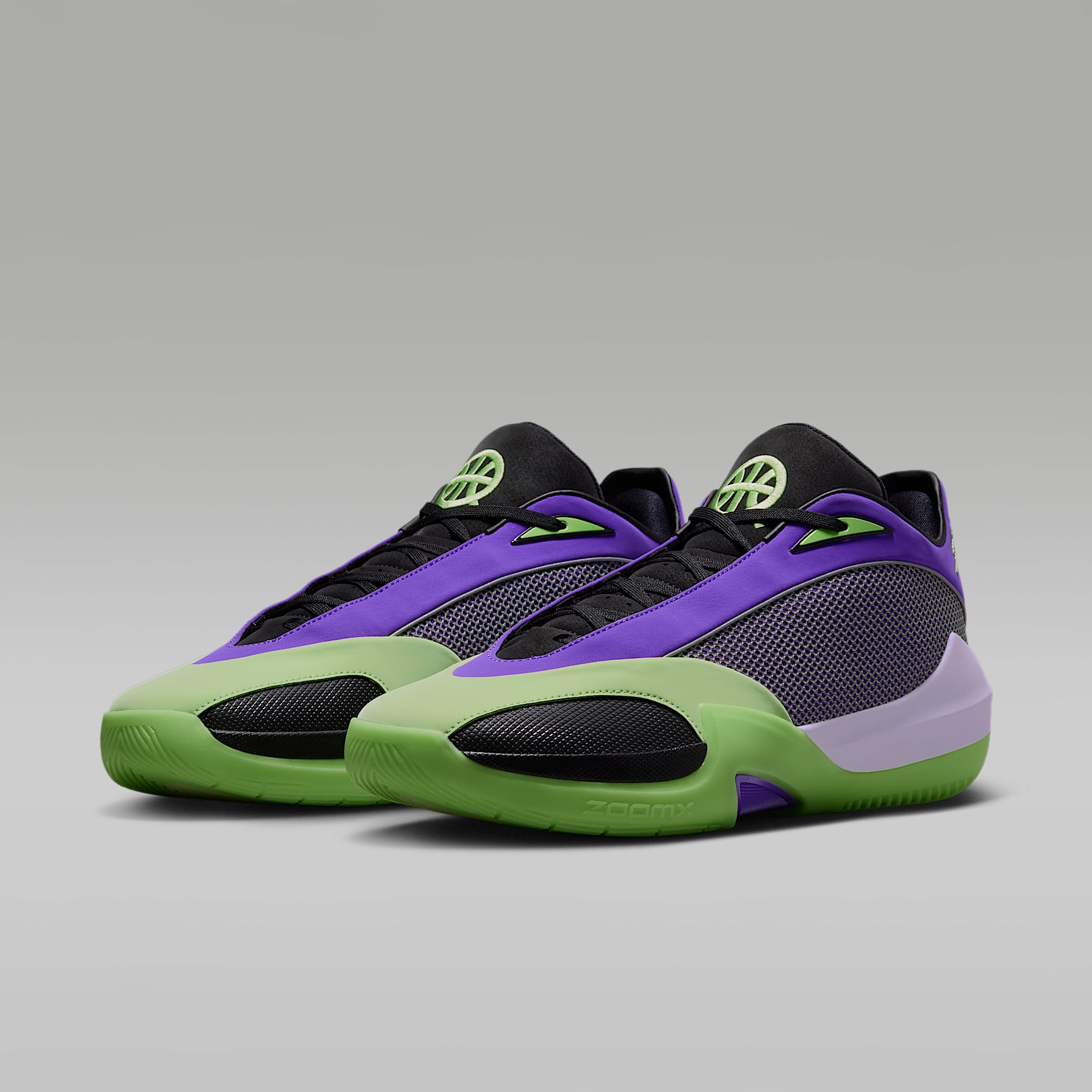 Jordan Triangle Quai 54 Basketballschuhe – Action Grape/Schwarz/Weiß/Key Lime