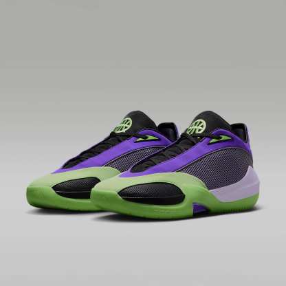 Jordan Triangle Quai 54 Basketballschuhe – Action Grape/Schwarz/Weiß/Key Lime