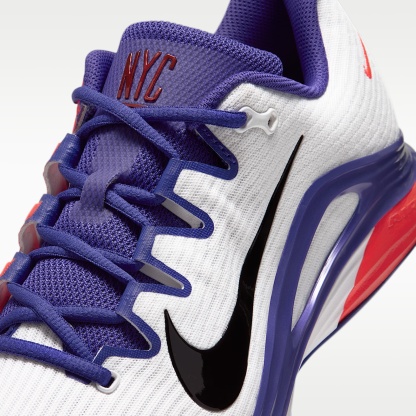 Nike Vapor 12 PRM Tennisschuhe für Clay Courts (Herren) – Weiß/Dark Concord/Bright Crimson/Burgundy Ash