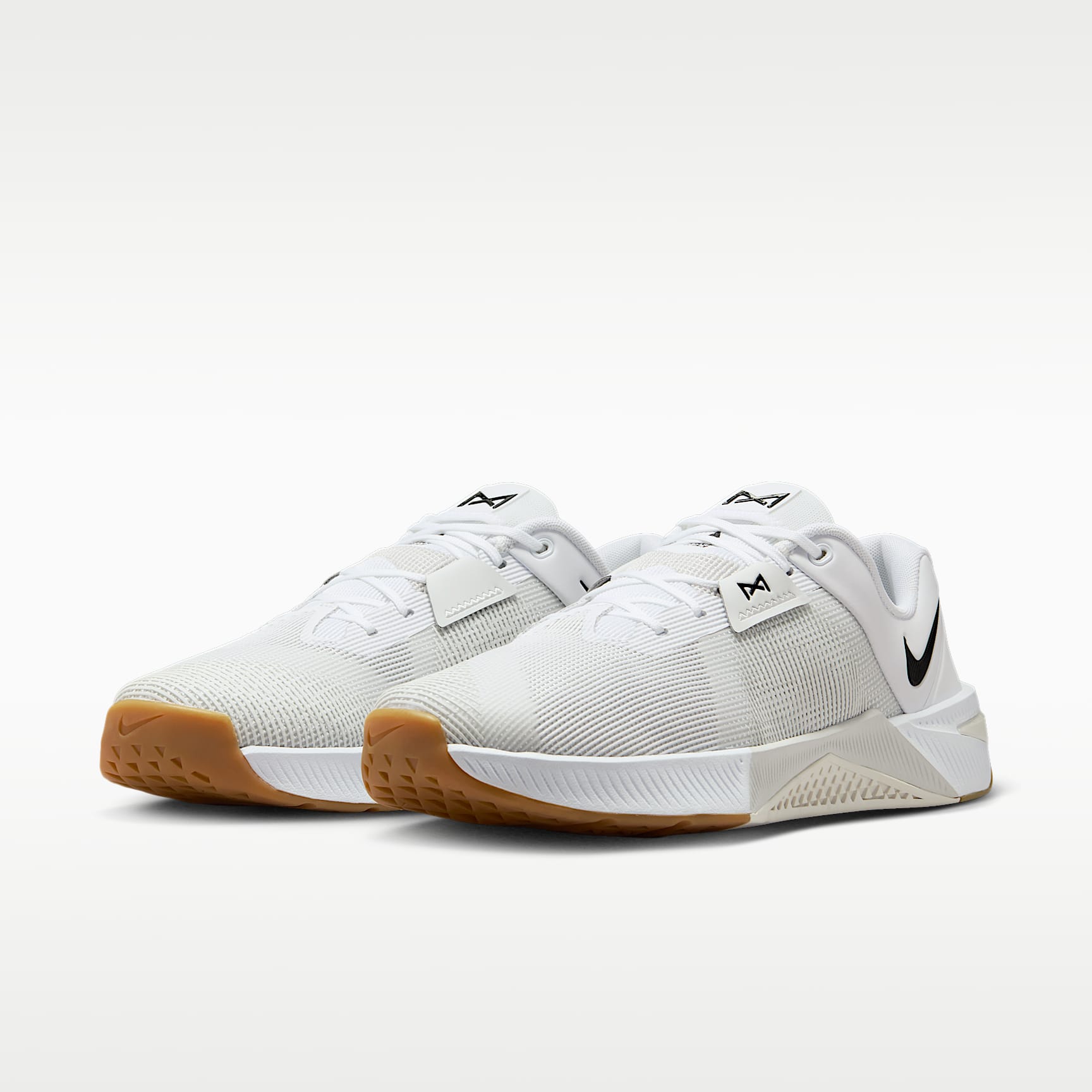 Nike Metcon 10 Workout-Schuh (Herren) – Weiß/Platinum Tint/Gum Light Brown/Schwarz