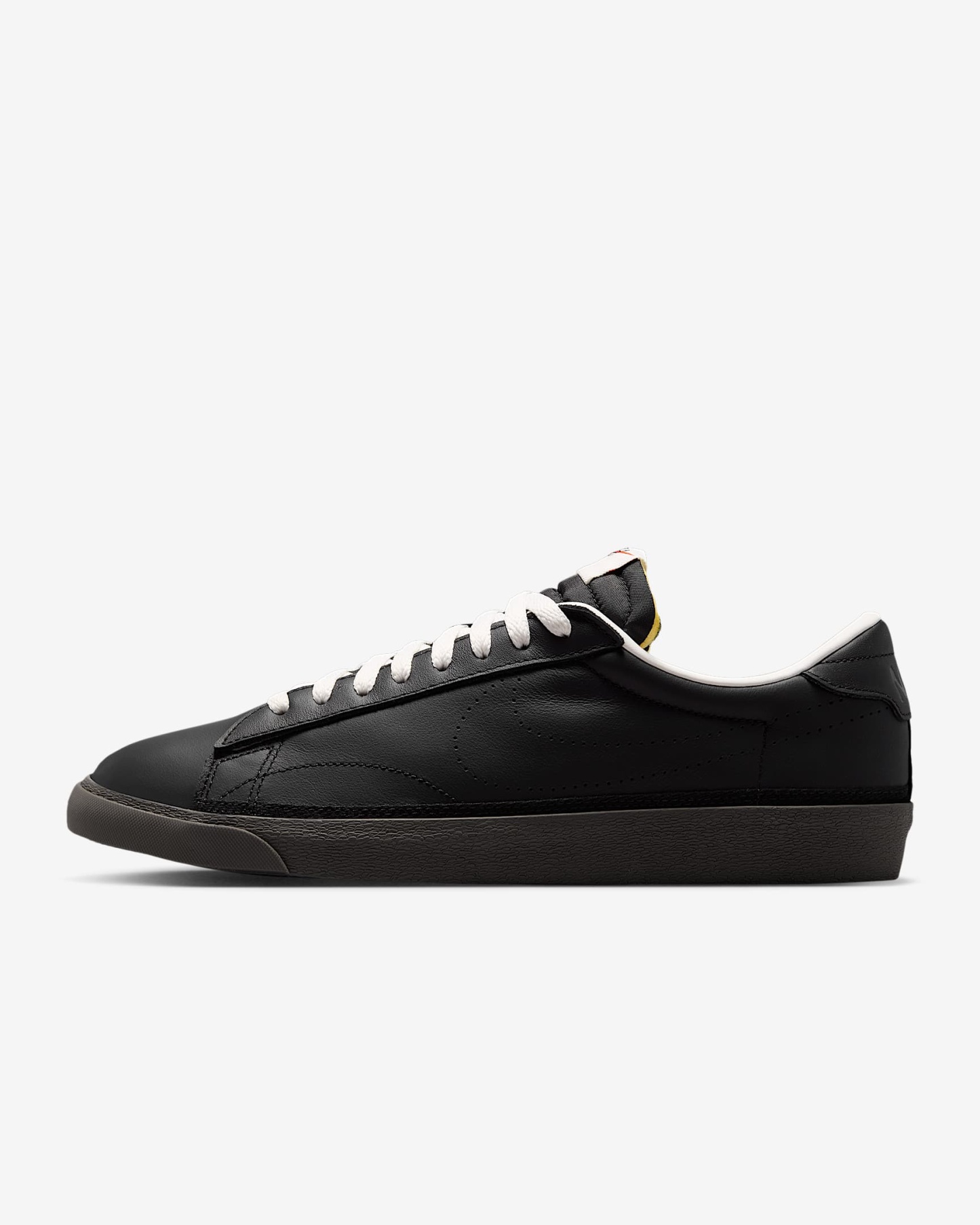 Nike Tennis Classic Schuh (Herren) – Schwarz/Cave Stone/Sail/Schwarz
