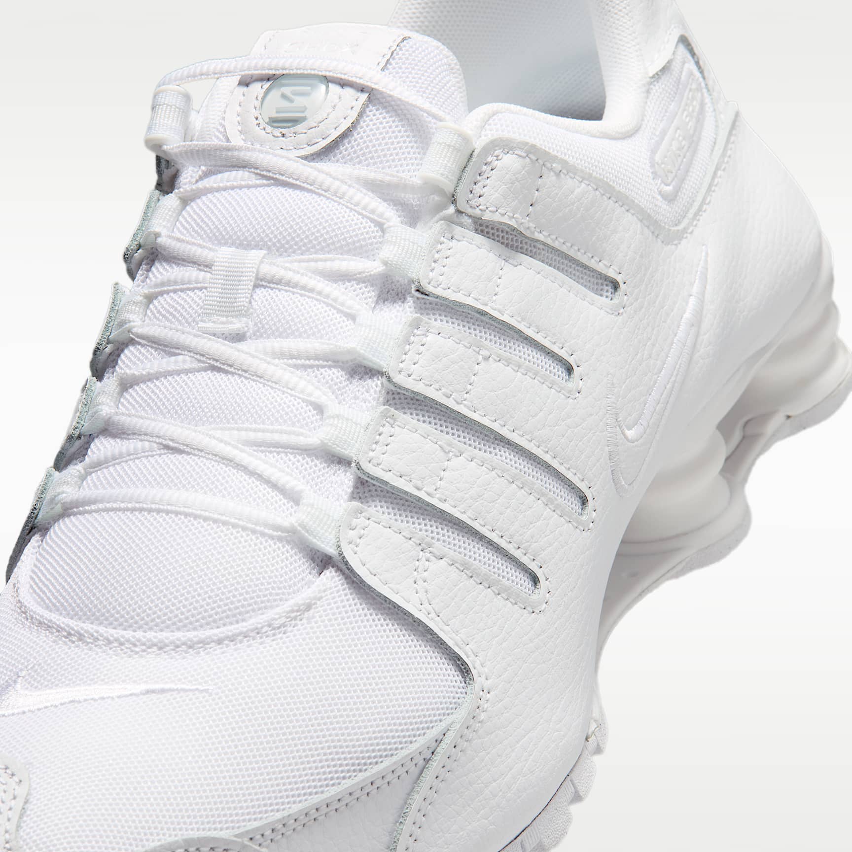 Nike Shox NZ Schuhe (Herren) – Weiß/Weiß/Weiß