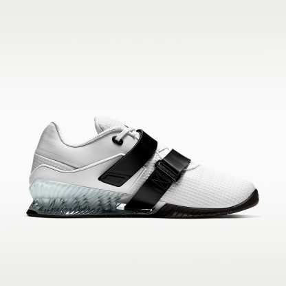 Nike Romaleos 4 Schuhe fürs Gewichtheben – Weiß/Weiß/Schwarz