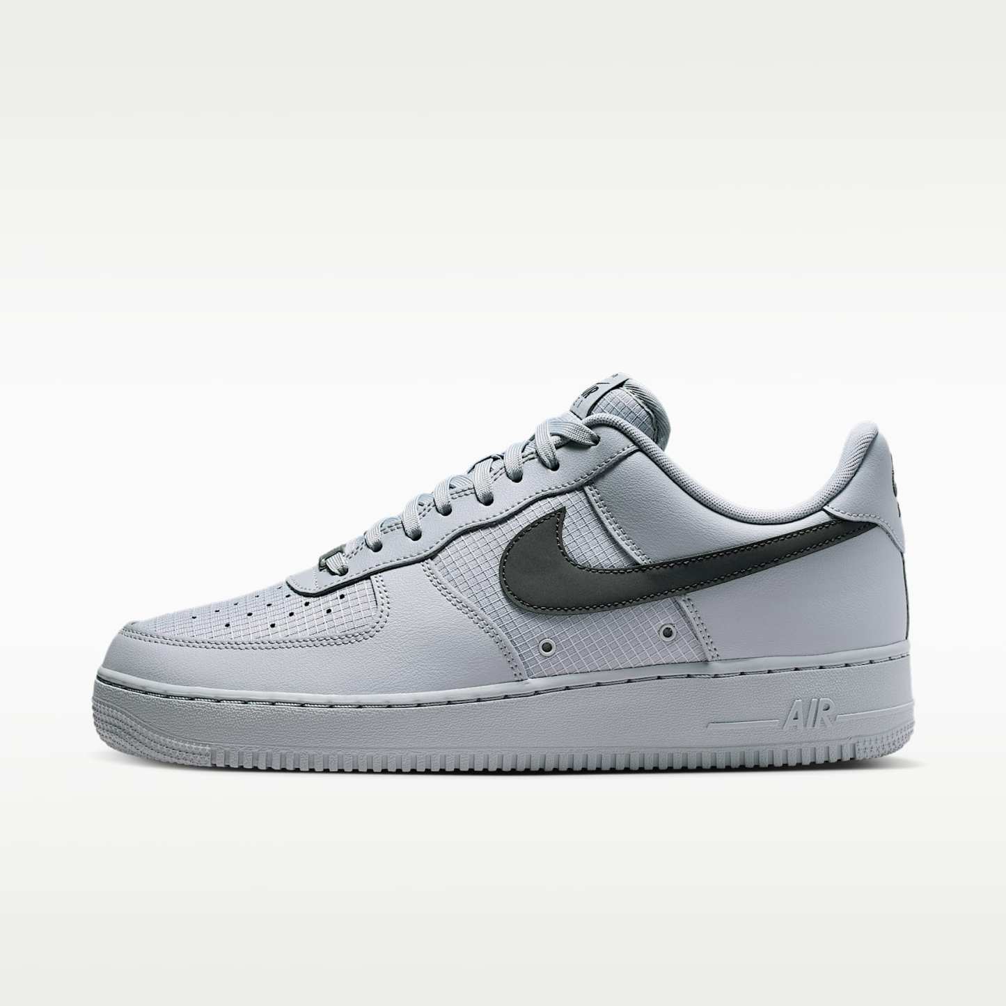 Nike Air Force 1 '07 LV8 Schuh (Herren) – Wolf Grey/Wolf Grey/Dark Smoke Grey