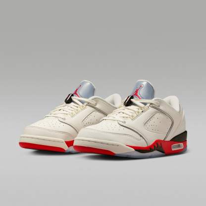 Jordan Sixty Plus Low Herrenschuh – Sail/Schwarz/Reflect Silver/Fire Red