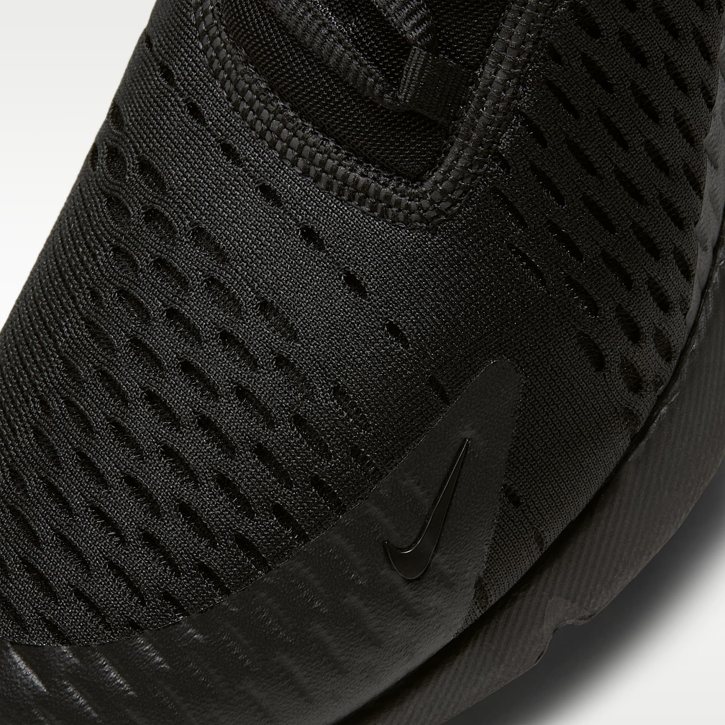 Nike Air Max 270 Herrenschuh – Schwarz/Schwarz/Schwarz