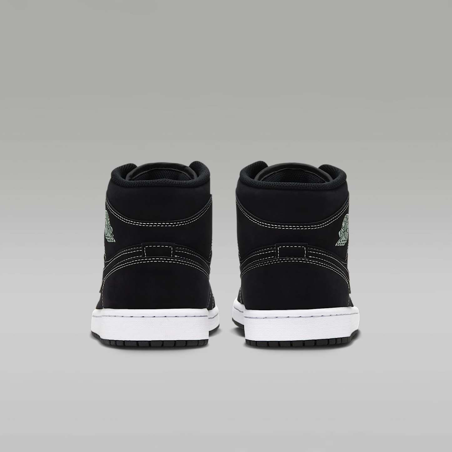 Air Jordan 1 Mid Herrenschuh – Schwarz/Schwarz/Pistachio Frost