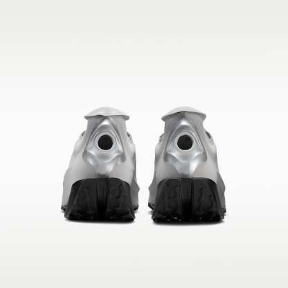 Nike First Sight Noir Schuh (Damen) – Flat Silver/Schwarz/Metallic Silver