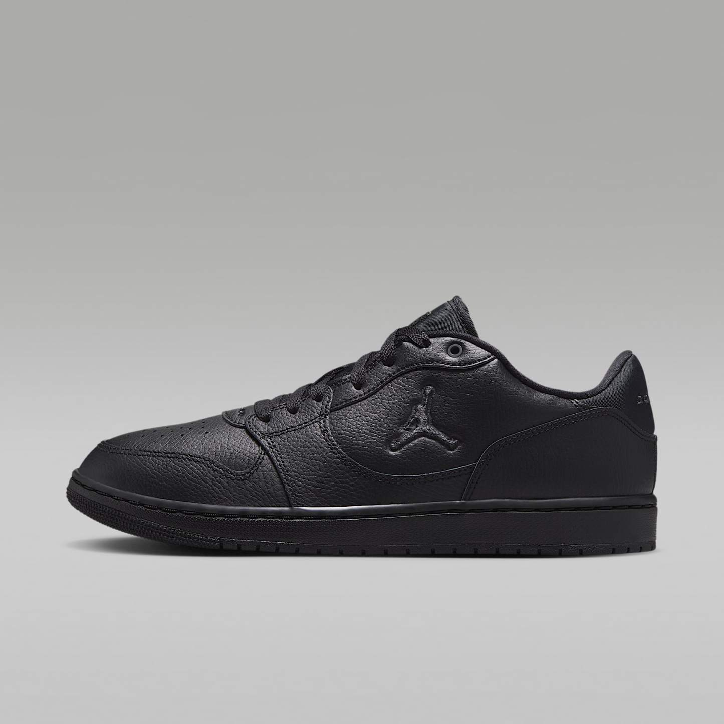 Jordan Court Connect Low Herrenschuhe – Schwarz/Dark Smoke Grey