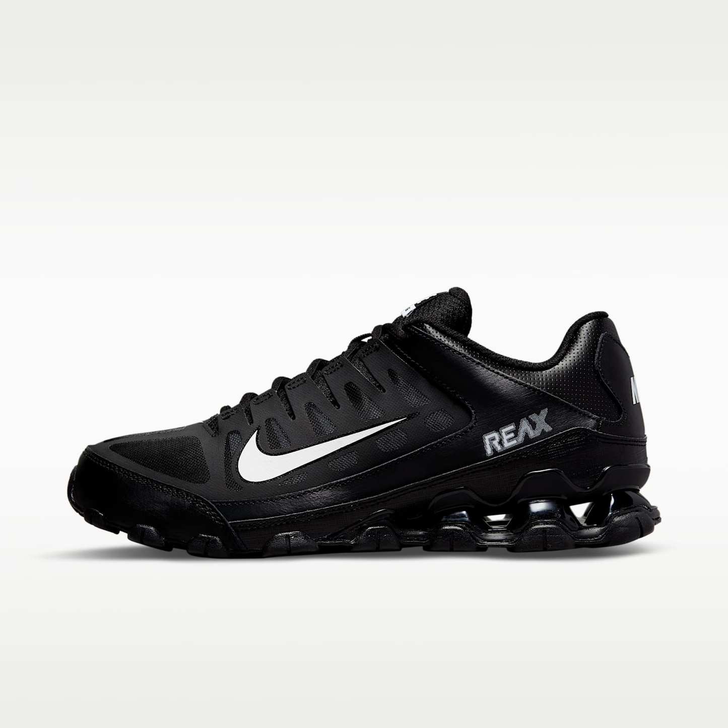 Nike Reax 8 TR Workout-Schuh für Herren – Schwarz/Weiß